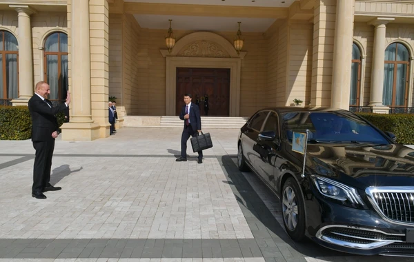 Президенты Азербайджана и Казахстана выступили с заявлениями для прессы - ФОТО