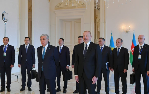Президенты Азербайджана и Казахстана понаблюдали по видеосвязи за прибытием контейнерного поезда - ОБНОВЛЕНО