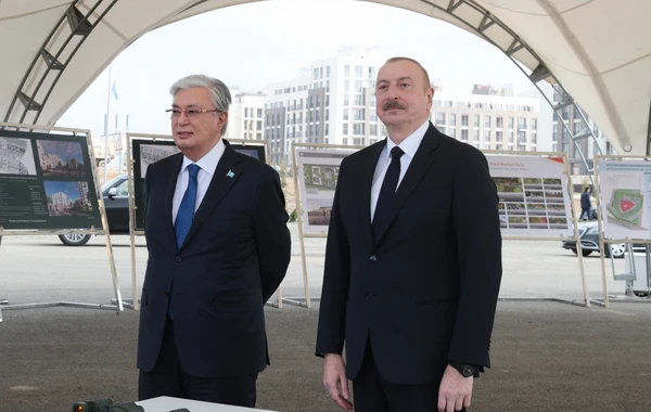 Qazaxıstan prezidenti Füzulinin Baş planı ilə tanış olub - FOTO
