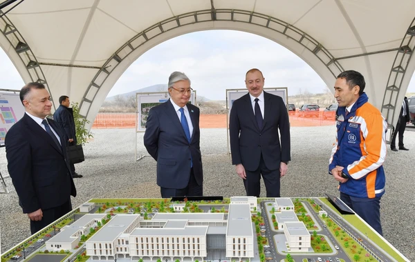 Azərbaycan və Qazaxıstan prezidentləri Füzulidə inşa ediləcək xəstəxananın layihəsi ilə tanış olublar - YENİLƏNİB - FOTO