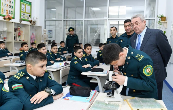 Misir Mərdanov DSX Xüsusi Məktəbinin qonağı olub - FOTO/VİDEO