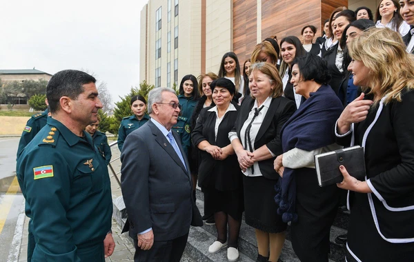 Misir Mərdanov DSX Xüsusi Məktəbinin qonağı olub - FOTO/VİDEO