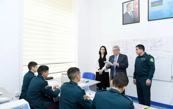 Misir Mərdanov DSX Xüsusi Məktəbinin qonağı olub - FOTO/VİDEO