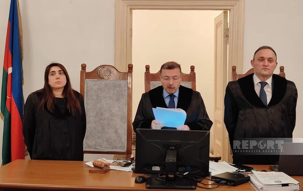Dələduzluq piramidası ilə 10 minə yaxın vətəndaşı aldatmaqda təqsirləndirilən şəxslərə hökm oxunub  - FOTO
