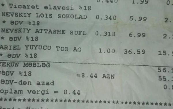 “OBA” marketdən alınan şirniyyatdan qurd çıxdı - VİDEO
