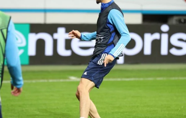 “Qarabağ” “Bayer”lə oyundan əvvəl məşqə çıxıb - FOTO