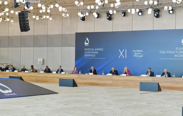 Bakıda XI Qlobal Bakı Forumu işə başlayıb, İlham Əliyev iştirak edib - YENİLƏNİB + FOTO