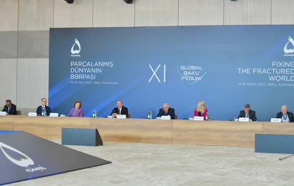 Bakıda XI Qlobal Bakı Forumu işə başlayıb, İlham Əliyev iştirak edib - YENİLƏNİB + FOTO