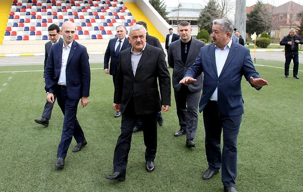 AFFA prezidenti Ağsu şəhər stadionuna baxış keçirib - FOTO