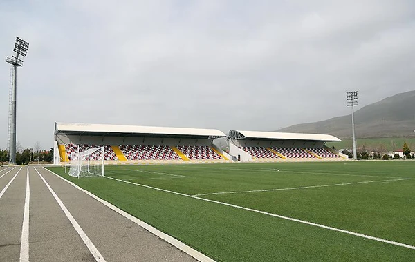 AFFA prezidenti Ağsu şəhər stadionuna baxış keçirib - FOTO
