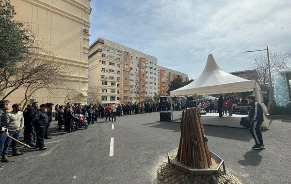 Bakının abad məhəllələrində bayram şənlikləri və konsert proqramları təşkil edilir - FOTO