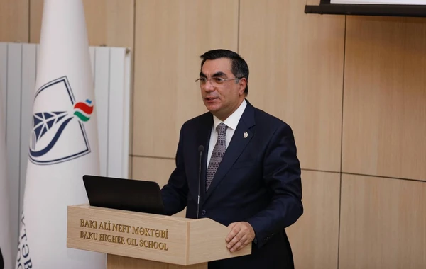 SOCAR-da “Liderlik Akademiyası” konsepti üzrə təlimlərə start verilib - FOTO