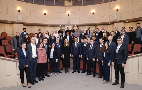 SOCAR-da “Liderlik Akademiyası” konsepti üzrə təlimlərə start verilib - FOTO