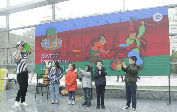 Bakı metrosunda Novruz şənliyi keçirilib - FOTO