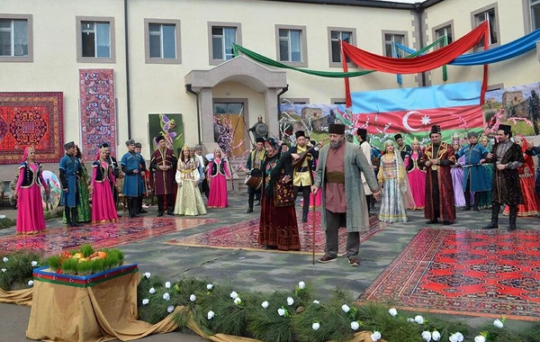 Azərbaycan Ordusu Novruz bayramını qeyd edib - FOTO/VİDEO