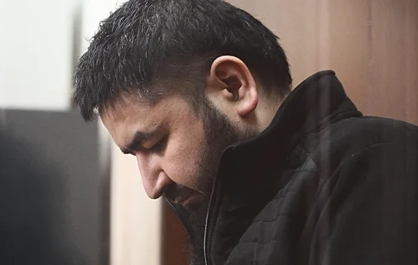 "Crocus"dakı teraktda şübhəli bilinən Kasımovun "Çayxana"sı bağlandı