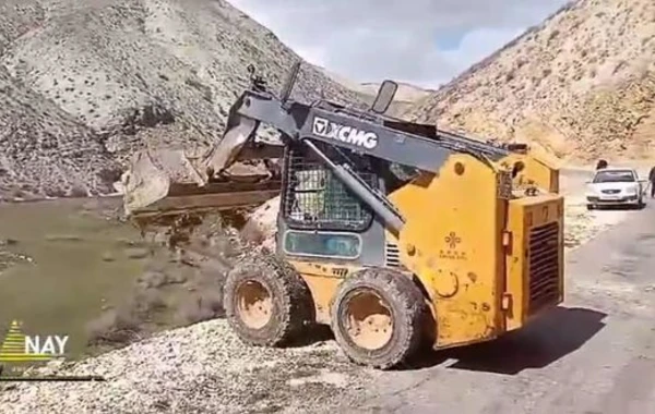 Naxçıvanda avtomobil yolunda uçqun olub - FOTO/VİDEO
