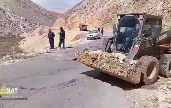 Naxçıvanda avtomobil yolunda uçqun olub - FOTO/VİDEO