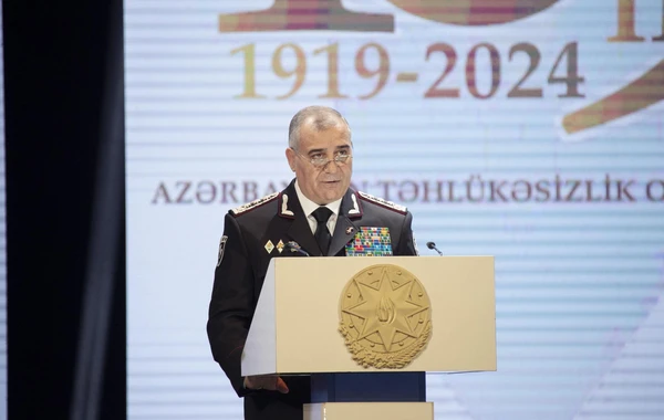 Azərbaycan təhlükəsizlik orqanlarının 105 illiyi ilə bağlı təntənəli tədbir təşkil olunub - FOTO