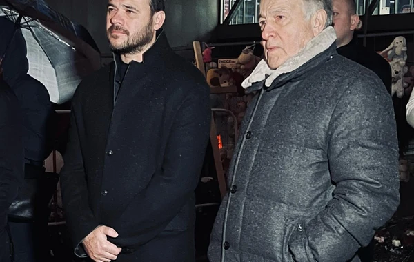 Emin terrorda həlak olanları yad etdi - FOTO