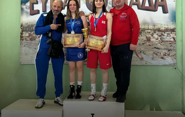 Gürcüstanın əslən azərbaycanlı qadın boksçusu beynəlxalq turnirdə qızıl medal qazanıb - FOTO