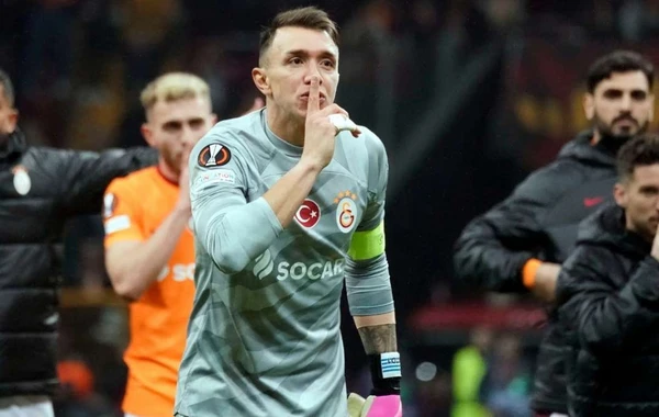 Musleranın tarixi matçı: 500-cü dəfə forma geyinəcək