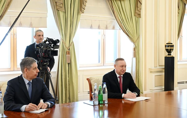 Prezident İlham Əliyev Rusiyanın Sankt-Peterburq şəhərinin qubernatorunu qəbul edib - YENİLƏNİB - FOTO