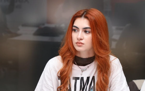 Redaktordan gənclərə məsləhət: “Yazı yazanda özünüzün qəddar redaktoru olun” - FOTO