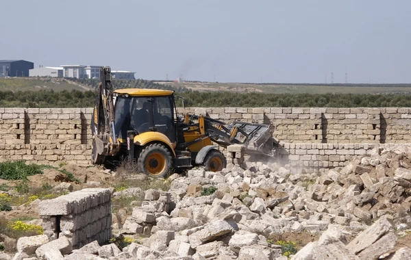 Bakıda qanunsuz tikinti işlərinin aparılması faktları aşkarlanıb - FOTO/VİDEO