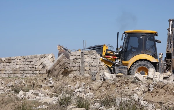 Bakıda qanunsuz tikinti işlərinin aparılması faktları aşkarlanıb - FOTO/VİDEO