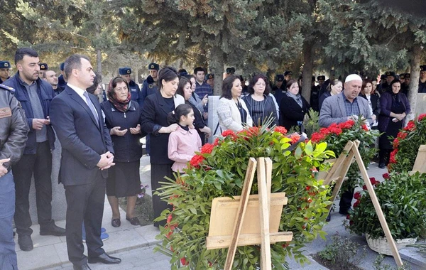 Aprel döyüşlərinin səkkizinci ildönümü ilə əlaqədar tədbirlər keçirilib - FOTO