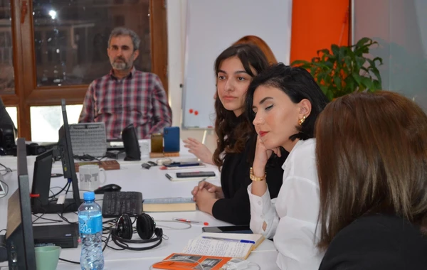 Baku.ws saytının baş redaktoru: Jurnalistika mühiti “qaynar qazana” bənzəyir - FOTO