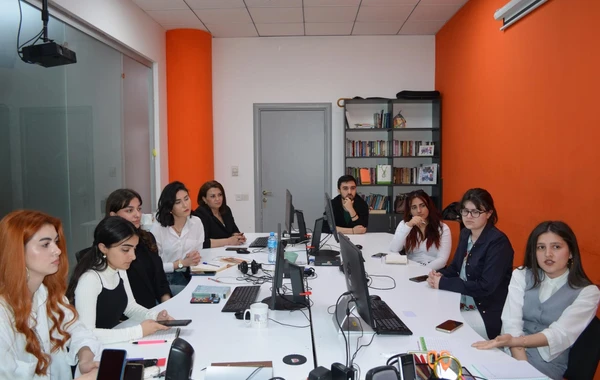 Baku.ws saytının baş redaktoru: Jurnalistika mühiti “qaynar qazana” bənzəyir - FOTO