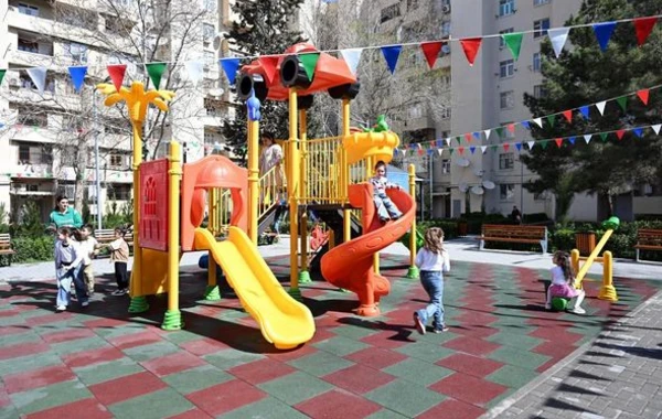 IDEA paytaxtın Sabunçu rayonunda yeni “Bizim həyət”in açılışını edib - FOTO