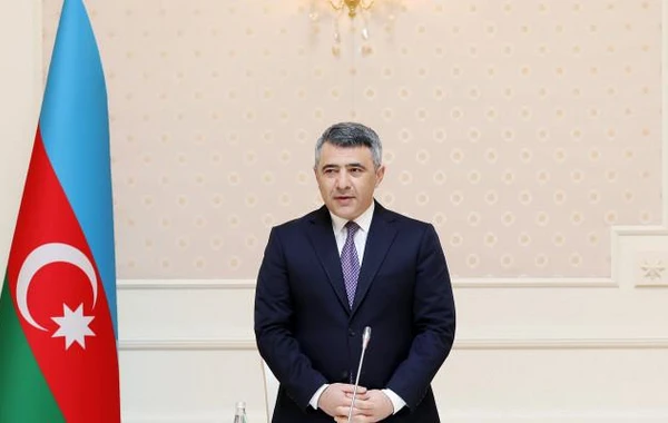 Ali Məhkəmənin yeni hakimləri kollektivə təqdim olunub - FOTO