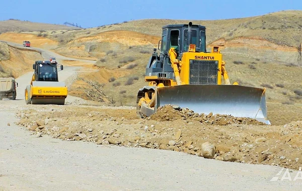 Suqovuşan-Sərsəng su anbarı-Qozlukörpü-Kəlbəcər avtomobil yolunun inşasına başlanılıb - FOTO