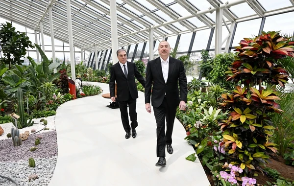 İlham Əliyev Gəncədə Ekoloji Park Kompleksinin tikintisi ilə tanış olub - YENİLƏNİB + FOTO