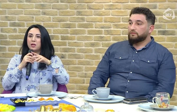 Xəyalə Manaflı nişanlısı ilə Tik-tokda tanış olub - VİDEO