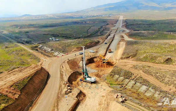 Началось строительство автомобильной дороги в Аскеран