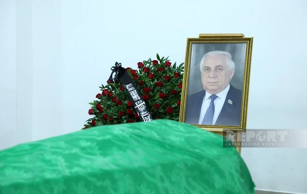 Hadi Rəcəbli dəfn olunub - YENİLƏNİB-3