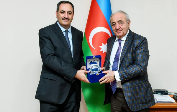 Ali Məclisdə QDİƏT Parlament Assambleyasının baş katibi ilə görüş baş tutub - FOTO