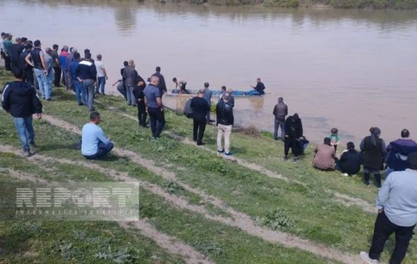 Пытавшийся спасти тонувшую в Куре дочь мужчина похоронен - ОБНОВЛЕНО + ФОТО/ВИДЕО