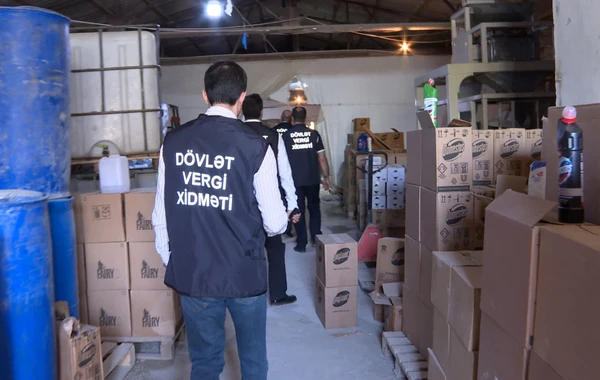Bakıda saxta “Fairy”, “Domestos”, “Perwol” və “Prill” qablaşdıran sex aşkarlanıb - FOTO