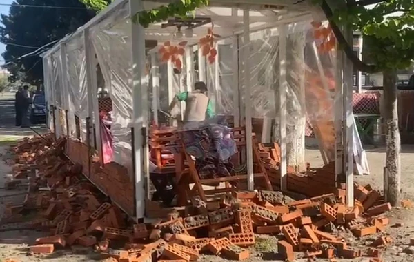 Nazirlik Lənkəranda qanunsuz tikililəri söküb - FOTO