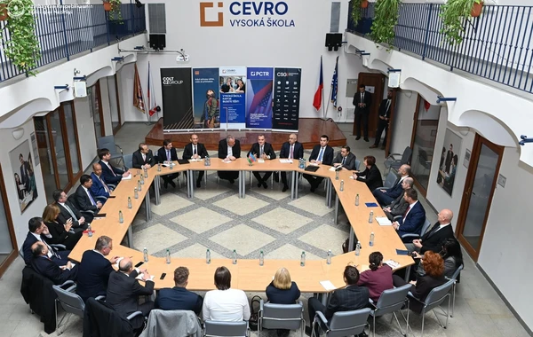 Ceyhun Bayramov “CEVRO” İnstitutunda Ermənistanla normallaşma prosesinin hazırkı durumundan danışıb - FOTO