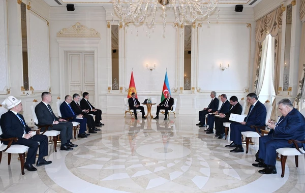 Azərbaycan və Qırğızıstan prezidentlərinin məhdud tərkibdə görüşü olub - YENİLƏNİB - FOTO