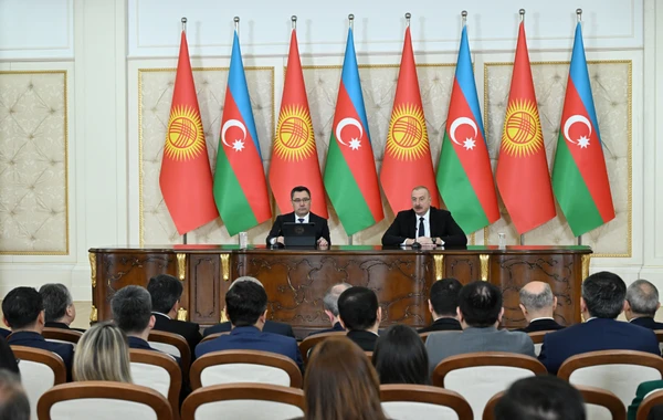 Azərbaycan və Qırğızıstan prezidentləri mətbuata bəyanatlarla çıxış ediblər - YENİLƏNİB - FOTO