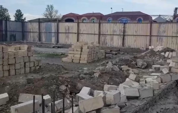 Qanunsuz tikilən qeyri-yaşayış obyekti sökülüb - FOTO