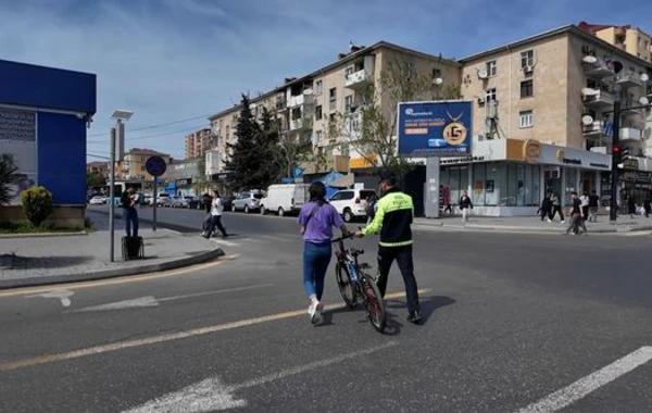 DYP hərəkətə keçdi: 200-ə yaxın piyada cərimələndi - FOTO/VİDEO