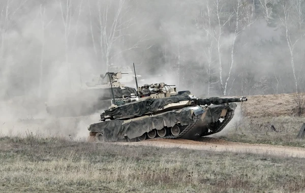 ABŞ-nin 10 milyonluq "Abrams" tankları 500 dollarlıq PUA-larla vurulur - VİDEO